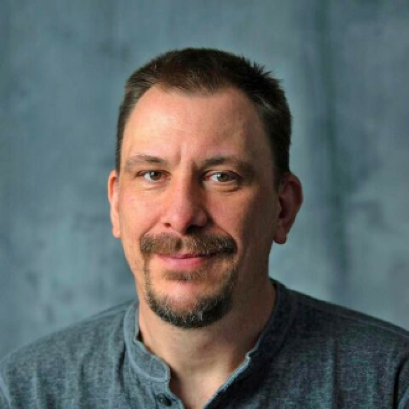 Headshot of Peter Stempel.