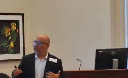 Alexis Santos, SSRI cofund, presents about his research.