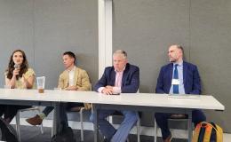 Kristina Brant, Glenn Sterner, Dennis Scalon and Jonathan Larsen answer questions.